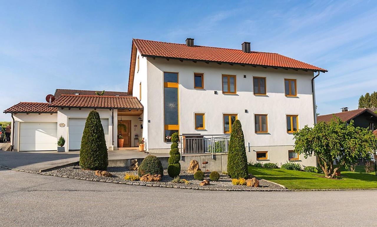 Ferienwohnung Lex Bad Griesbach  Luaran gambar